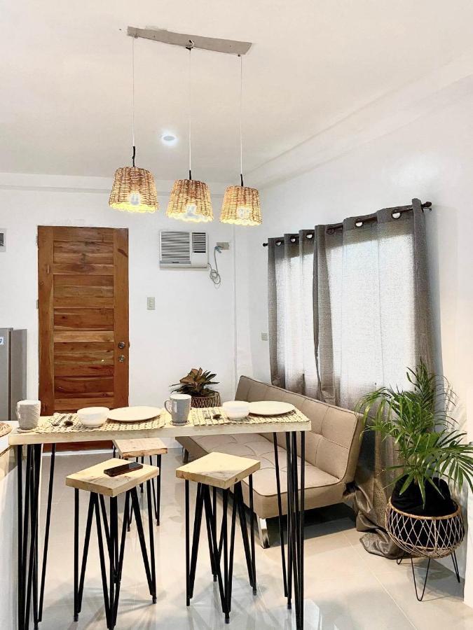 Best Studio Flat W/ Netflix Near Airport And Beach! マクタン エクステリア 写真